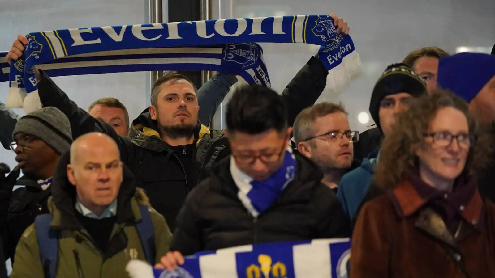 Everton protest 'draconian' points deduction outside PL HQ as 'deliberately vague' rules slammed 6 c?url=https%3A%2F%2Fd2x51gyc4ptf2q.cloudfront.net%2Fcontent%2Fuploads%2F2023%2F11%2F24210038%2Feverton fans november 2023 1