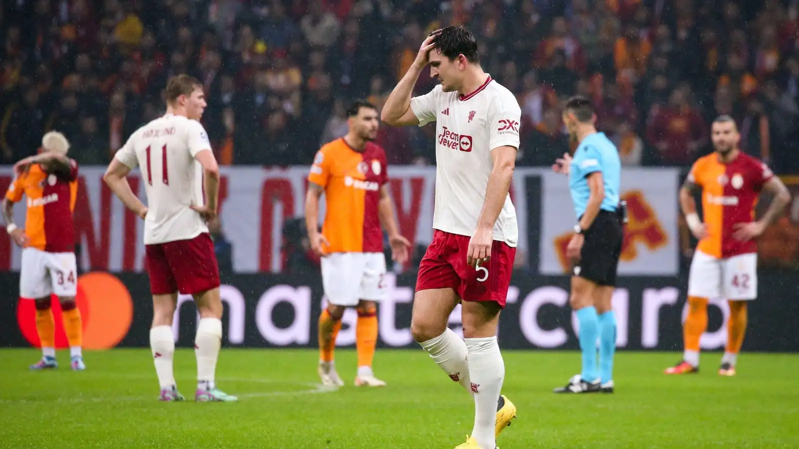 Manchester United « Silence ! »  Aucun des « meilleurs » de la Premier League ne participera à nouveau à la Ligue des Champions.