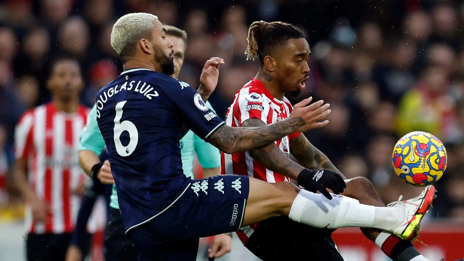 Arsenal move for Prem star deemed a 'non-starter' but path to sign £80m Man Utd target is mooted 3 c?url=https%3A%2F%2Fd2x51gyc4ptf2q.cloudfront.net%2Fcontent%2Fuploads%2F2023%2F12%2F01191043%2FDouglas Luiz and Ivan Toney