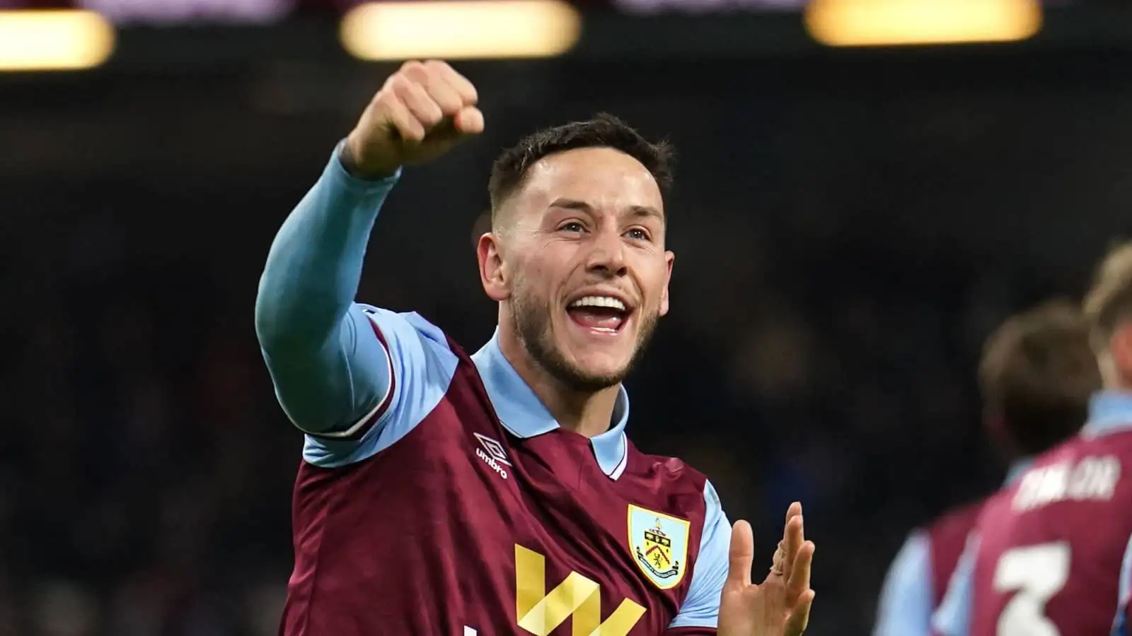 Burnley 5-0 Sheff Utd: Basement battle sees Blades hammered as survival hopes dashed further 2 c?url=https%3A%2F%2Fd2x51gyc4ptf2q.cloudfront.net%2Fcontent%2Fuploads%2F2023%2F12%2F02165957%2Fjosh brownhill burnley december 2023 1