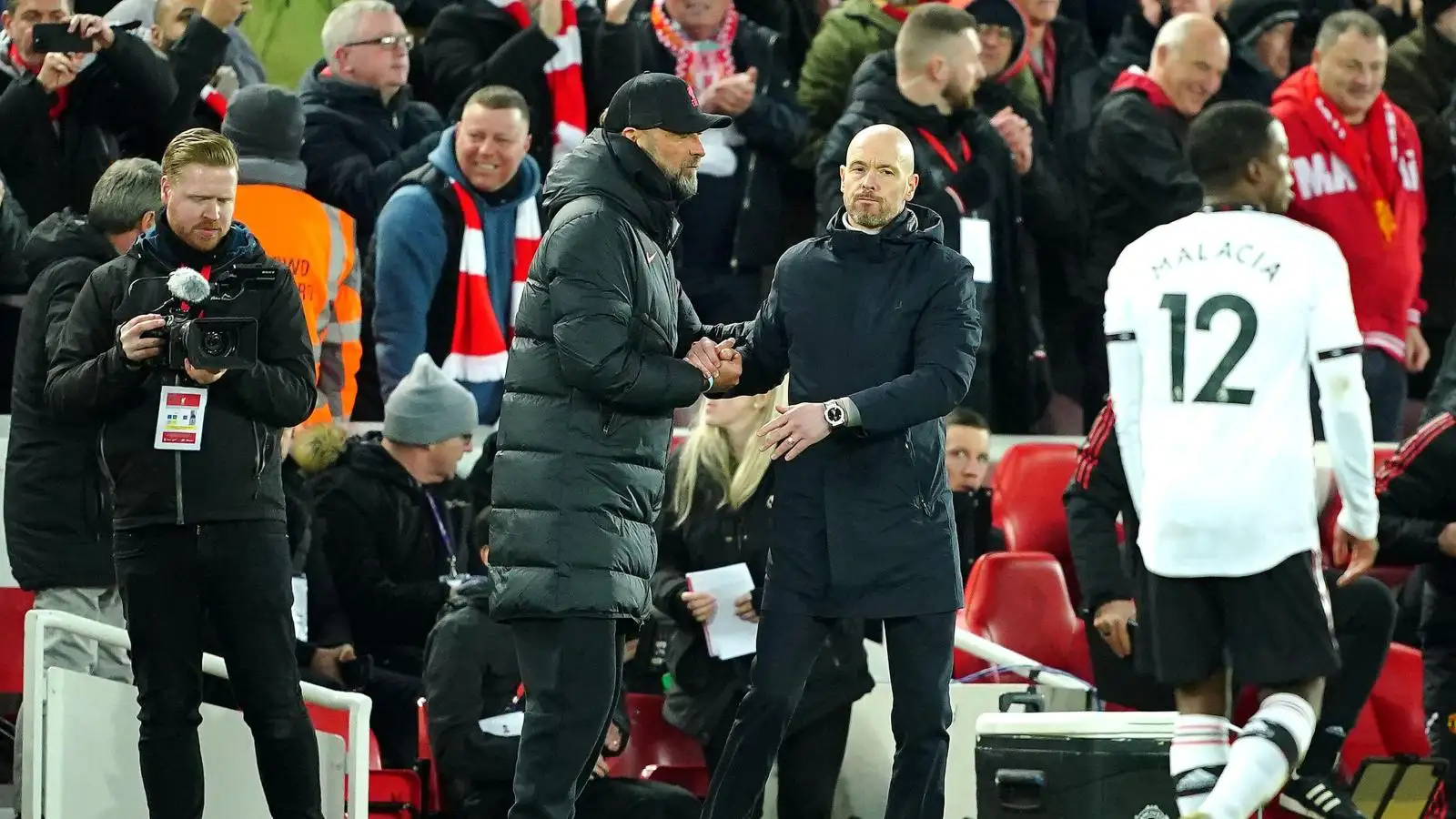 Ten Hag claims 'confident' Man Utd no longer 'scared' of Anfield; gives ...