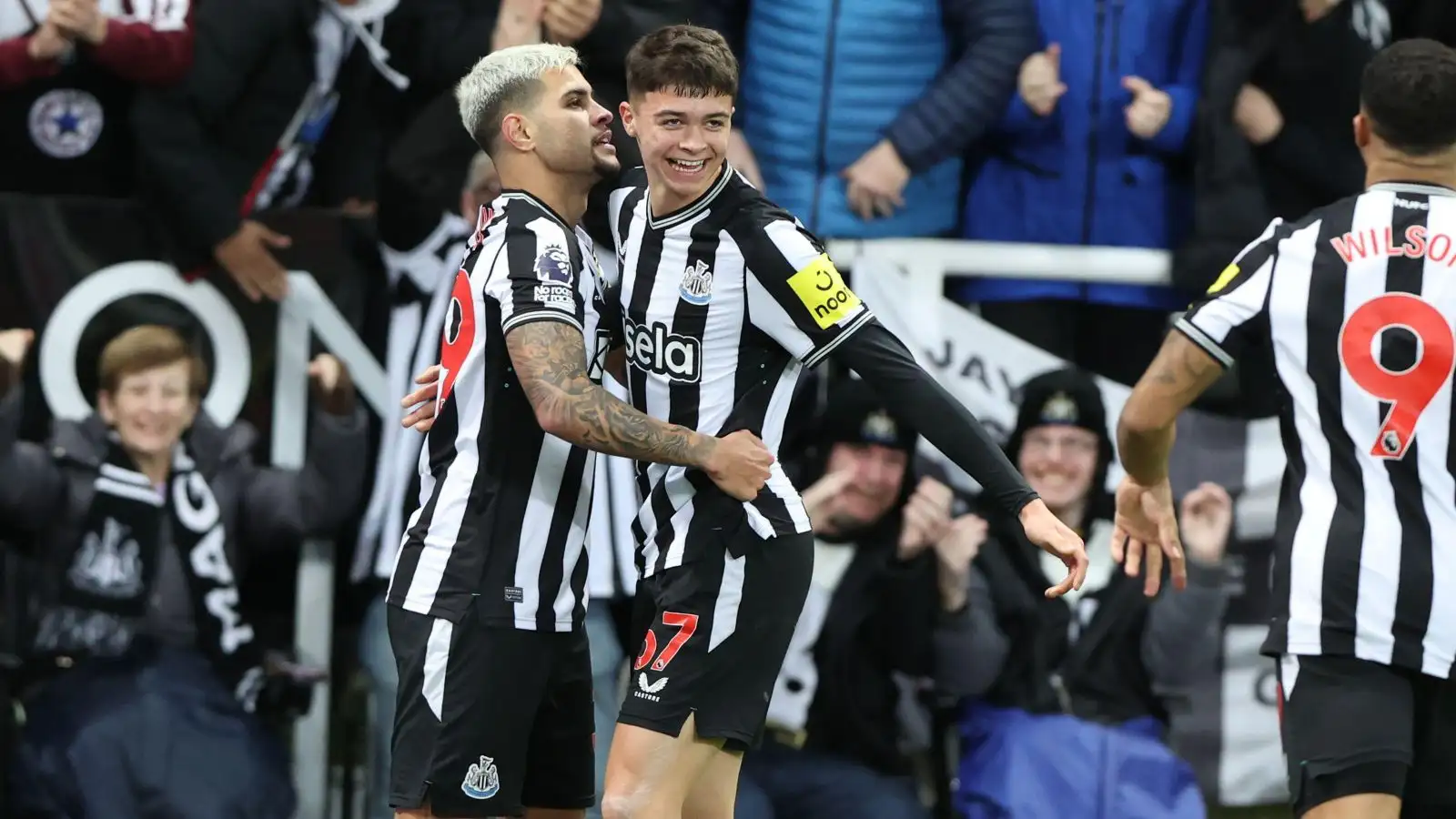 Newcastle 3-0 Fulham: Miley scores first senior goal as knackered Magpies down 10-man Cottagers 2 c?url=https%3A%2F%2Fd2x51gyc4ptf2q.cloudfront.net%2Fcontent%2Fuploads%2F2023%2F12%2F16170009%2FLewis Miley scores for Newcastle
