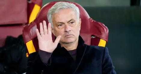 O dia em que Mourinho deixou Salah em lágrimas: Destroçou o miúdo