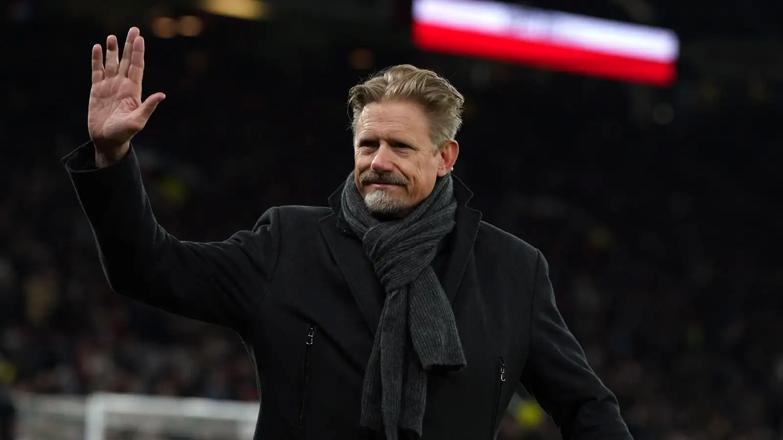 Man Utd: Schmeichel hits out at Ten Hag as 'crazy' forward lauded by Van Nistelrooy 'isn't played right' 1 Dude Utd tale Peter Schmeichel on Liverpool