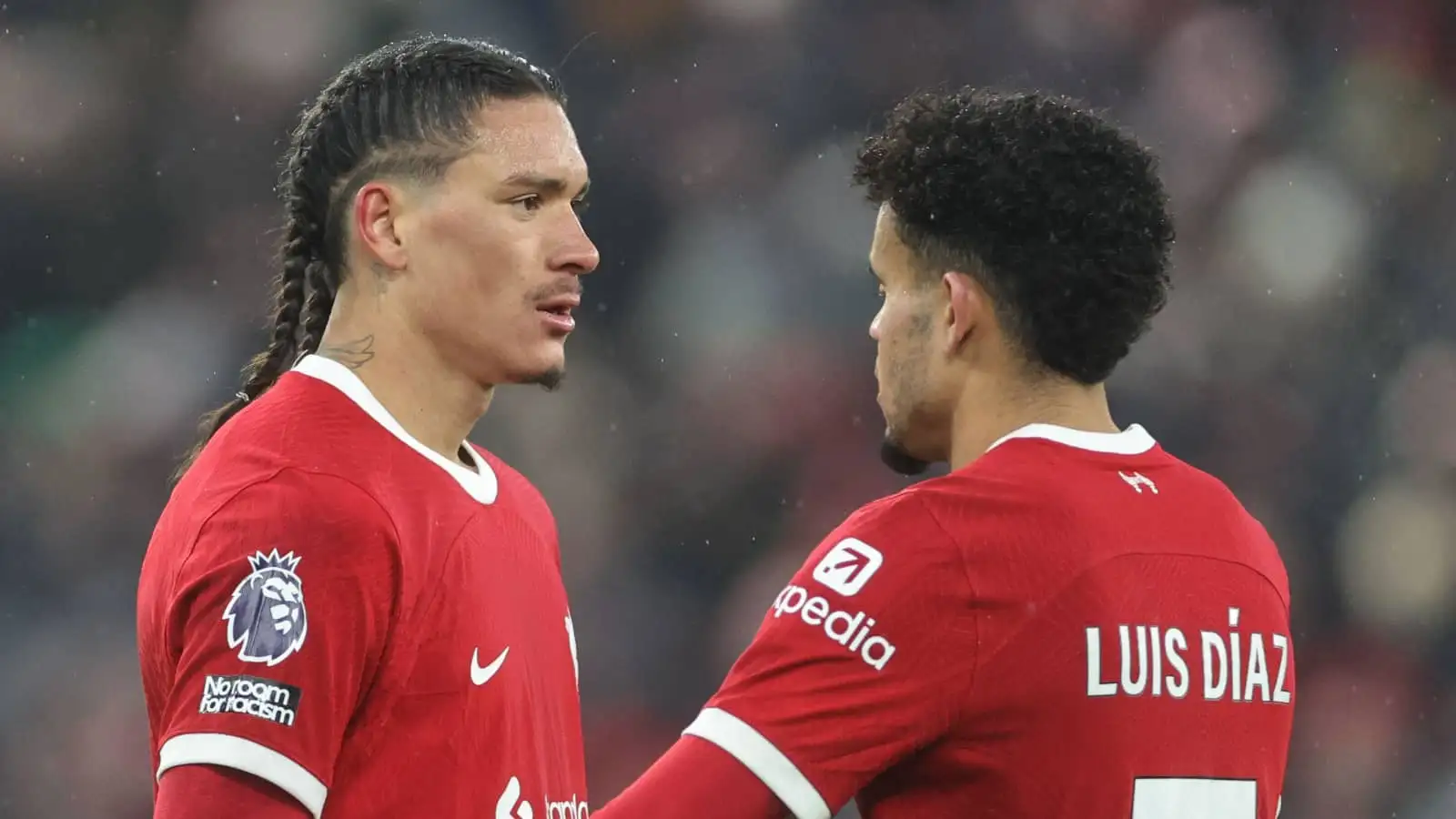 'I don't care' - Carragher tells Liverpool star 'has to play' over man who's done 'nowhere near enough' 3 c?url=https%3A%2F%2Fd2x51gyc4ptf2q.cloudfront.net%2Fcontent%2Fuploads%2F2023%2F12%2F24125311%2Fdarwin nunez luis diaz liverpool december 2023 1
