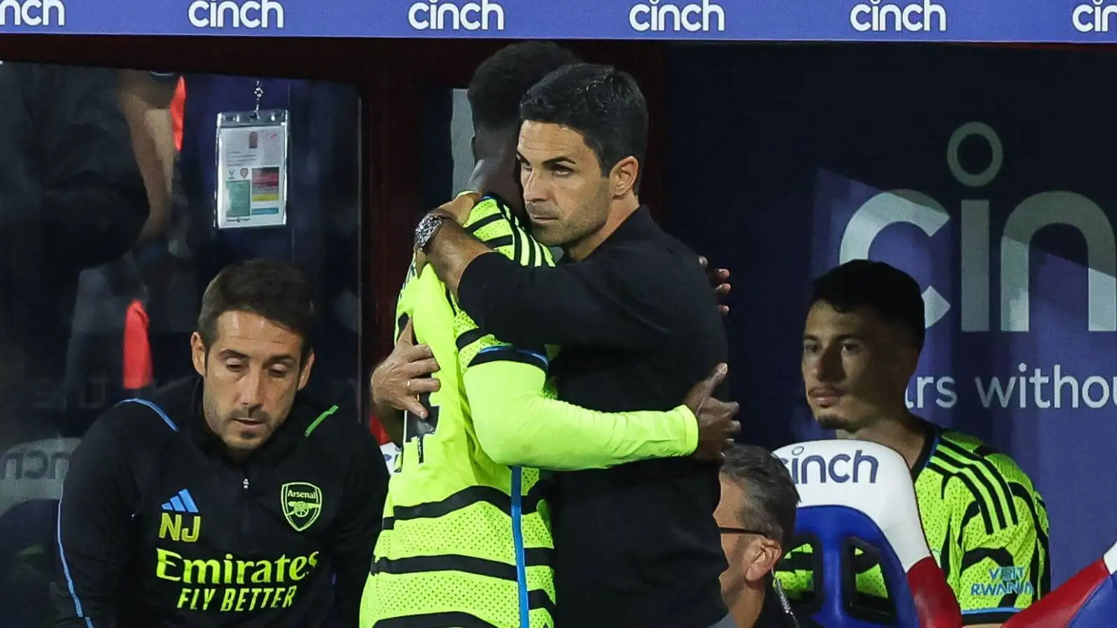 West Ham tempt Arsenal into £40m sale of attacker as Mikel Arteta turns on star 5 c?url=https%3A%2F%2Fd2x51gyc4ptf2q.cloudfront.net%2Fcontent%2Fuploads%2F2023%2F12%2F24172923%2Fmikel arteta eddie nketiah arsenal august 2023 1