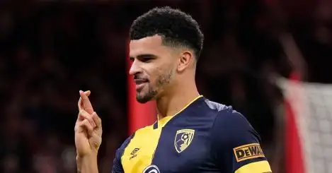 ‘Outstanding’ Arsenal target Dominic Solanke tipped to get move and ‘carry on’ scoring form