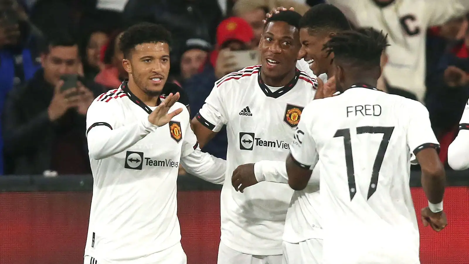 Man Utd pair Anthony Martial and also Jadon Sancho be glad a aspiration.