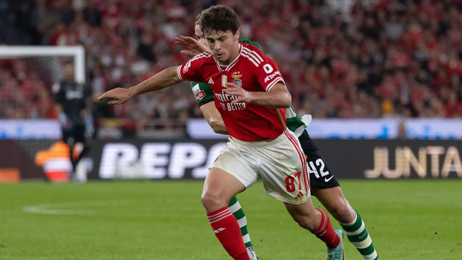 Man Utd: Ratcliffe 'priority' target subject to 'false' transfer 'talk' as Ten Hag prepares to 'cut ties' with flop 5 c?url=https%3A%2F%2Fd2x51gyc4ptf2q.cloudfront.net%2Fcontent%2Fuploads%2F2024%2F01%2F16214926%2FBenfica starlet Joao Neves