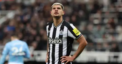 Newcastle transfer: Magpies ready to ‘cash in’ on £100m asset as PIF demand £20m for striker