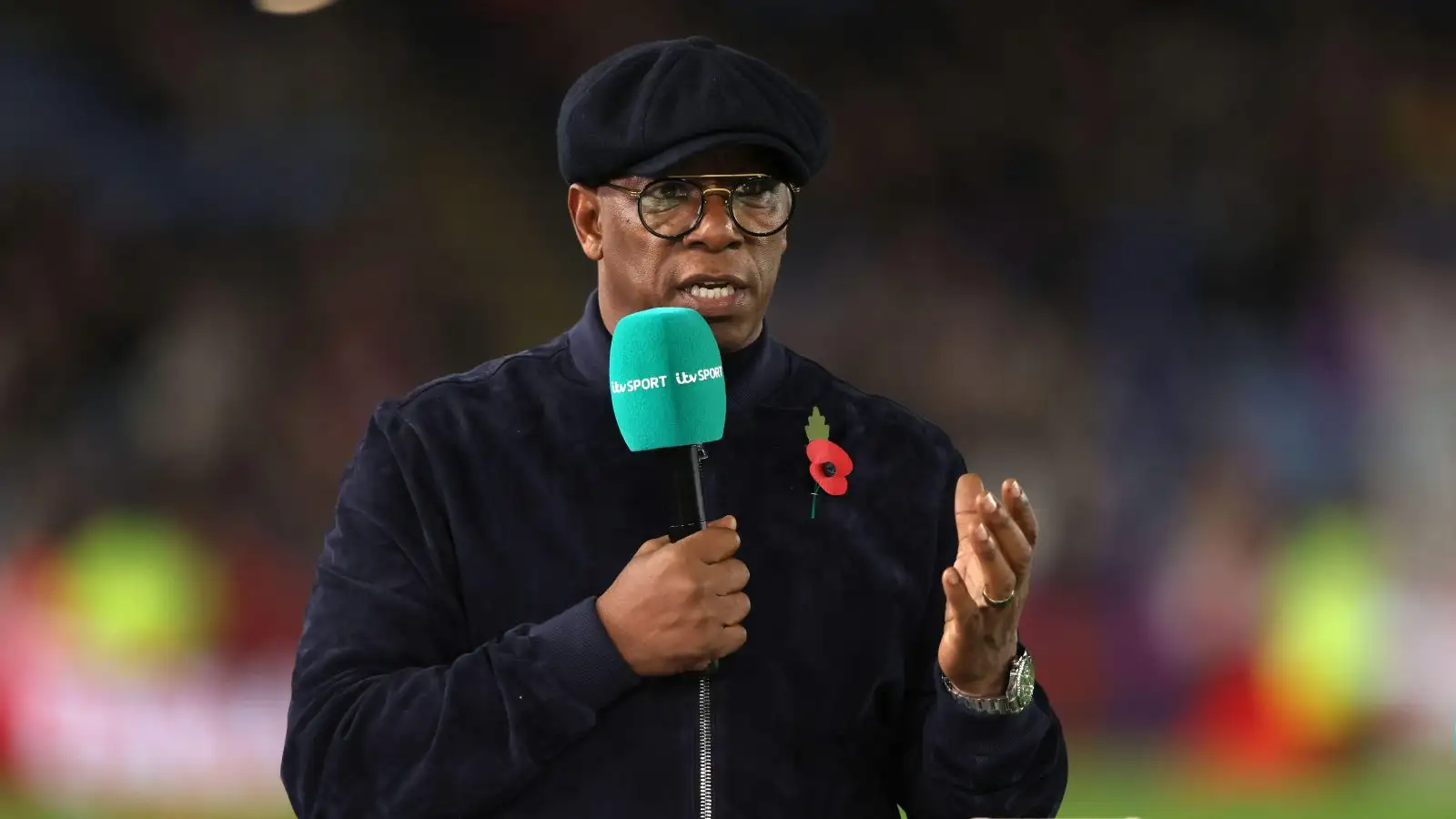 Wright makes fresh PL title prediction as race between Liverpool, Man City and Arsenal heats up 6 c?url=https%3A%2F%2Fd2x51gyc4ptf2q.cloudfront.net%2Fcontent%2Fuploads%2F2024%2F02%2F05082908%2FIan Wright Arsenal F365 24