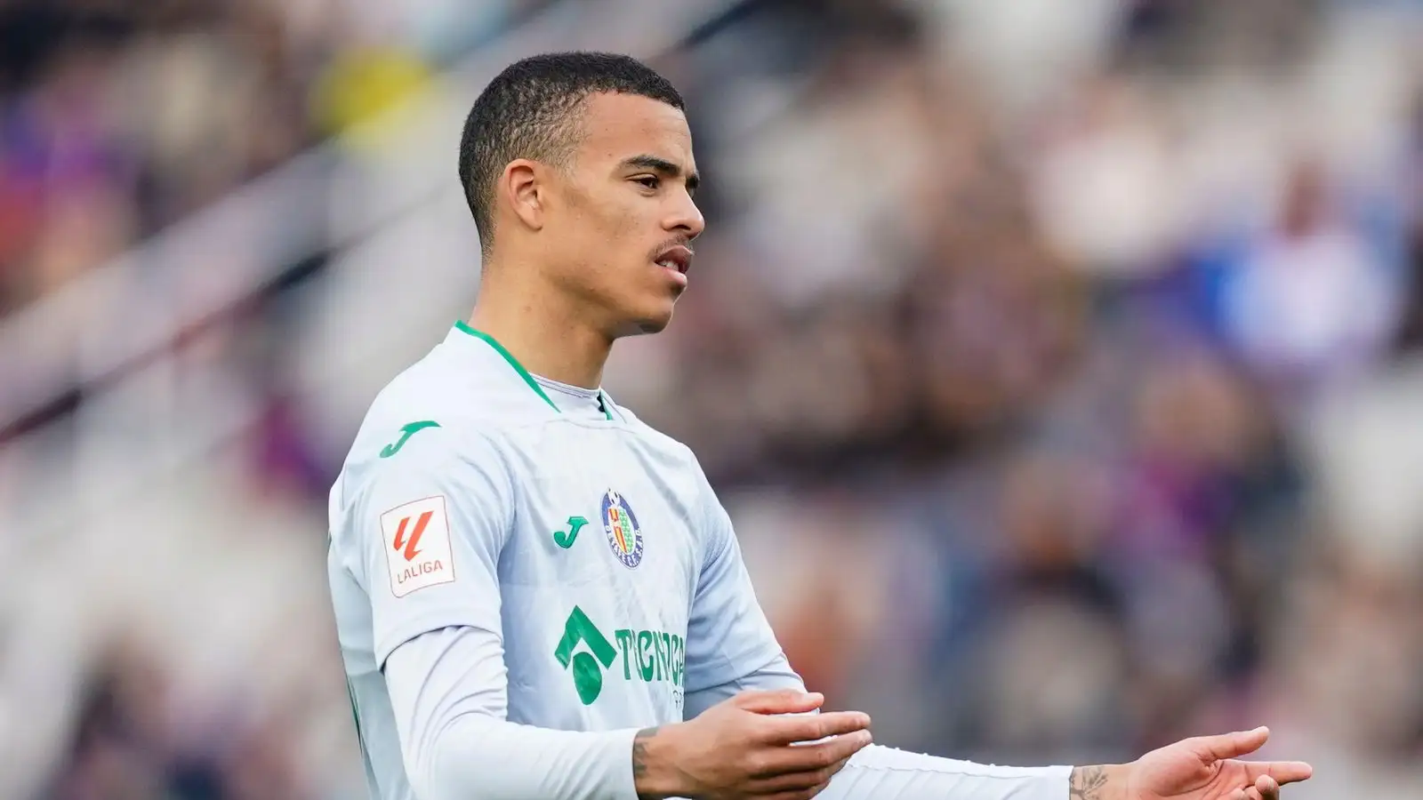 Man Utd 'lower' Greenwood price as new boss 'recommends' signing; Romano reveals 'internal feeling' 1 Guy Utd loanee Mason Greenwood