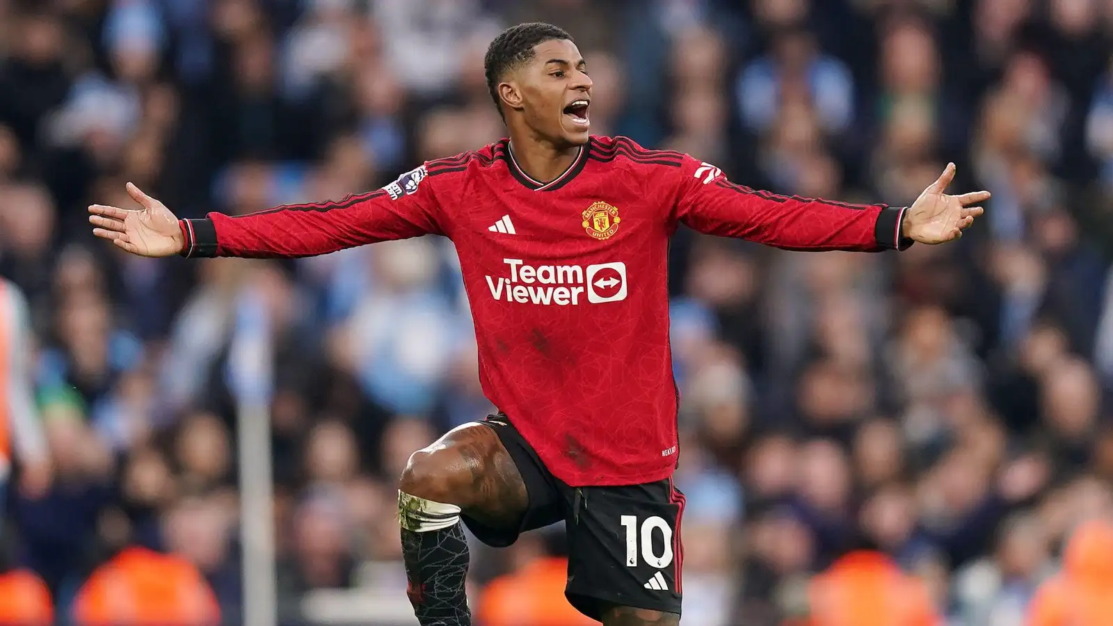 Marcus Rashford 'silenced his critics' in 'end-to-end' derby defeat 1 Marcus Rashford is as dumbfounded as us