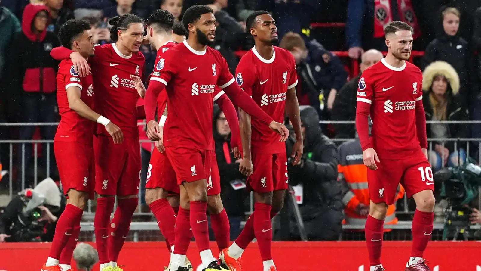 Liverpool 3-1 Sheff Utd: Reds avoid scare after Bradley OG as Mac Allister inspires win 1 Liverpool players share joy Darwin Nunez's wish.