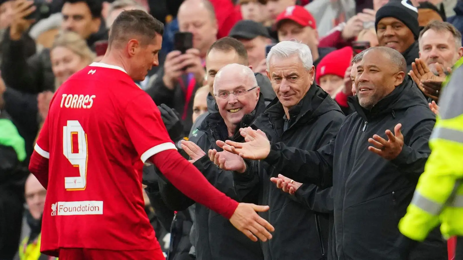 Liverpool legend Barnes picks two title 'favourites' as he makes 'dangerous' Man Utd vs Reds prediction 1 Liverpool legend John Barnes