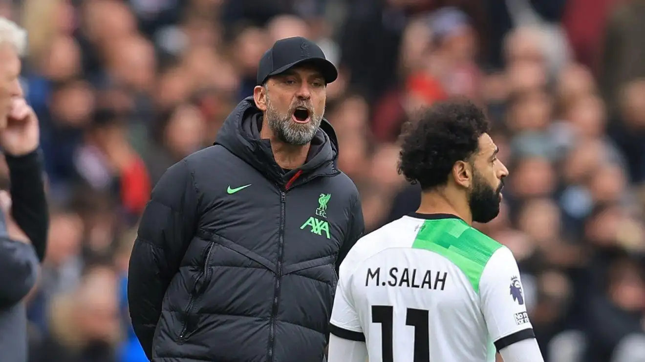 Liverpool: Two former PL strikers side with Salah after fiery clash with Klopp: 'Where's the respect?' 1 Liverpool employer Jurgen Klopp and also Mohamed Salah