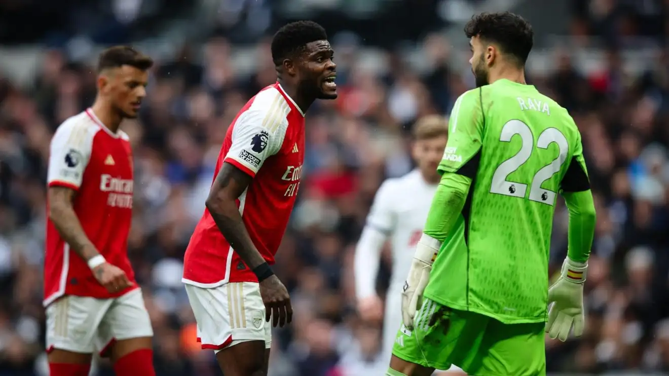 Arsenal need a new 'elite' goalkeeper and that's not David Raya 1 David Raya acquires howled at my Arsenal colleague