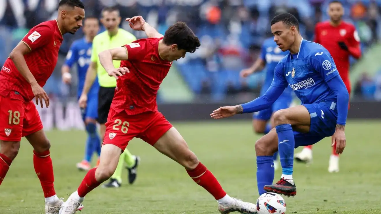 Mason Greenwood: Euro giants 'prepare offensive' for Man Utd man as asking price revealed 1 Mason Greenwood throughout a accommodate