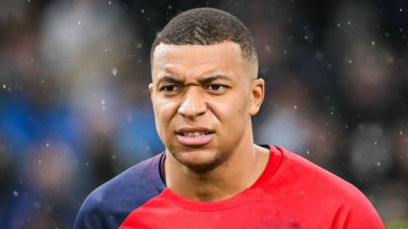 Real Madrid-forced Mbappe