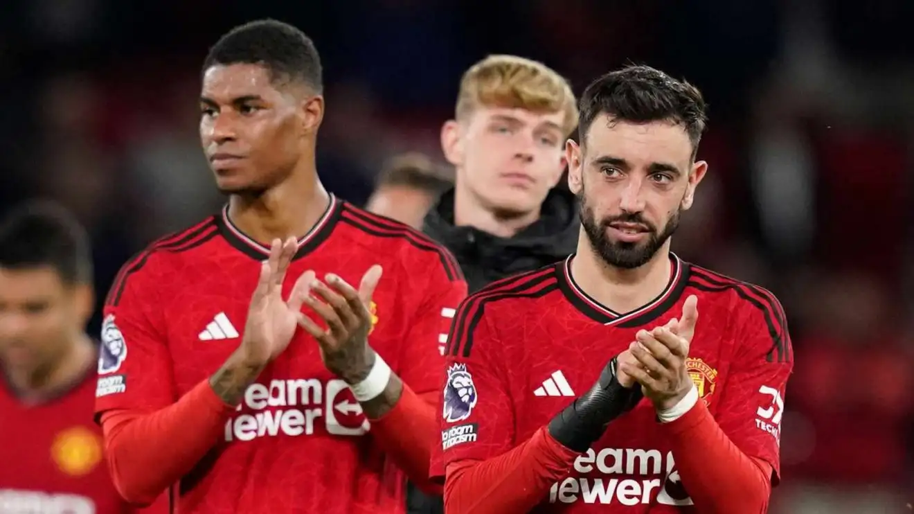 Man Utd 'reach agreement' as Fernandes secures 'top salary'; Ratcliffe facing 'problem' with £40m star 1 Man Utd transfer