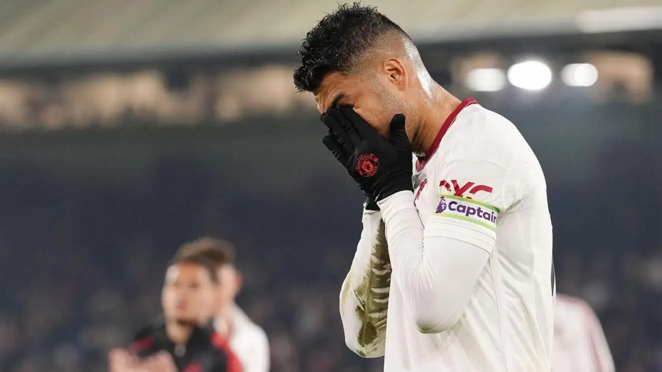 Man Utd star 'hurt' by Ten Hag 'expected to leave'; Saudi clubs 'willing to invest' as Ratcliffe sets price 1 Male Utd midfielder Casemiro ganders dejected after a suit