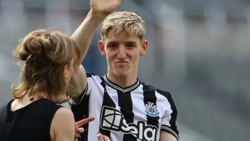 Newcastle transfer: Insider reveals plans for Gordon as Anfield reveal adds fuel to Liverpool fire