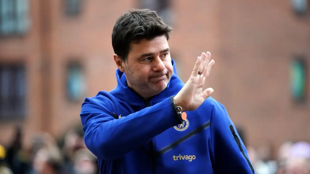 Chelsea star slams Pochettino over 'trust' issues as Carragher hits out at 'ridiculous' owners 1 Chelsea top pooch Mauricio Pochettino