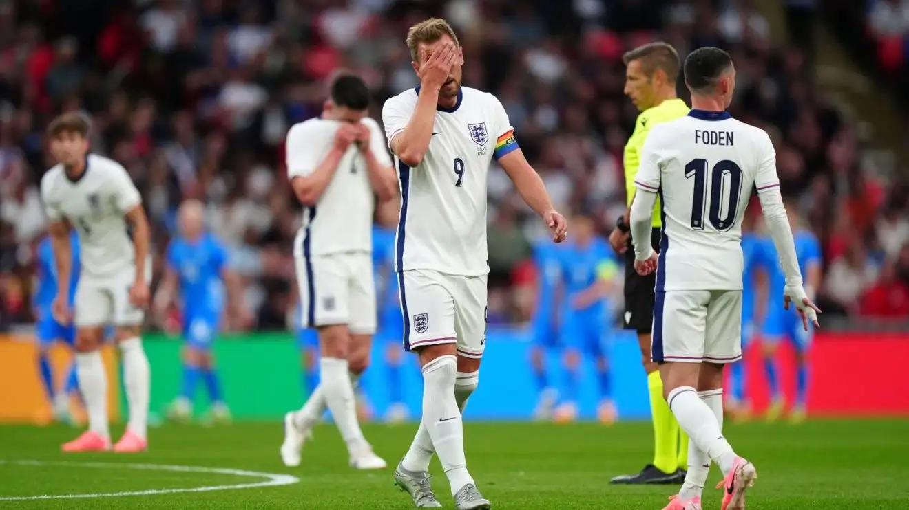 England captain Harry Kane appearances dejected