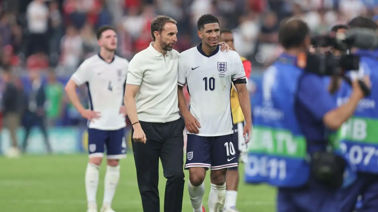 England optimal pooch Gareth Southgate and also Jude Bellingham