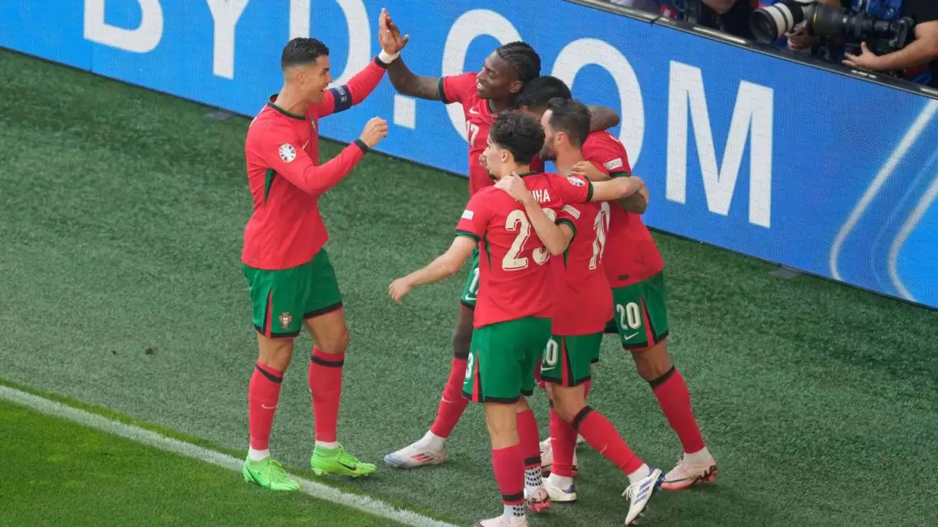 Turkey 0-3 Portugal: Silva, Fernandes score as we see another calamitous Euro 2024 own goal 1 Portugal players share joy Bernardo Silva's aspiration against Turkey
