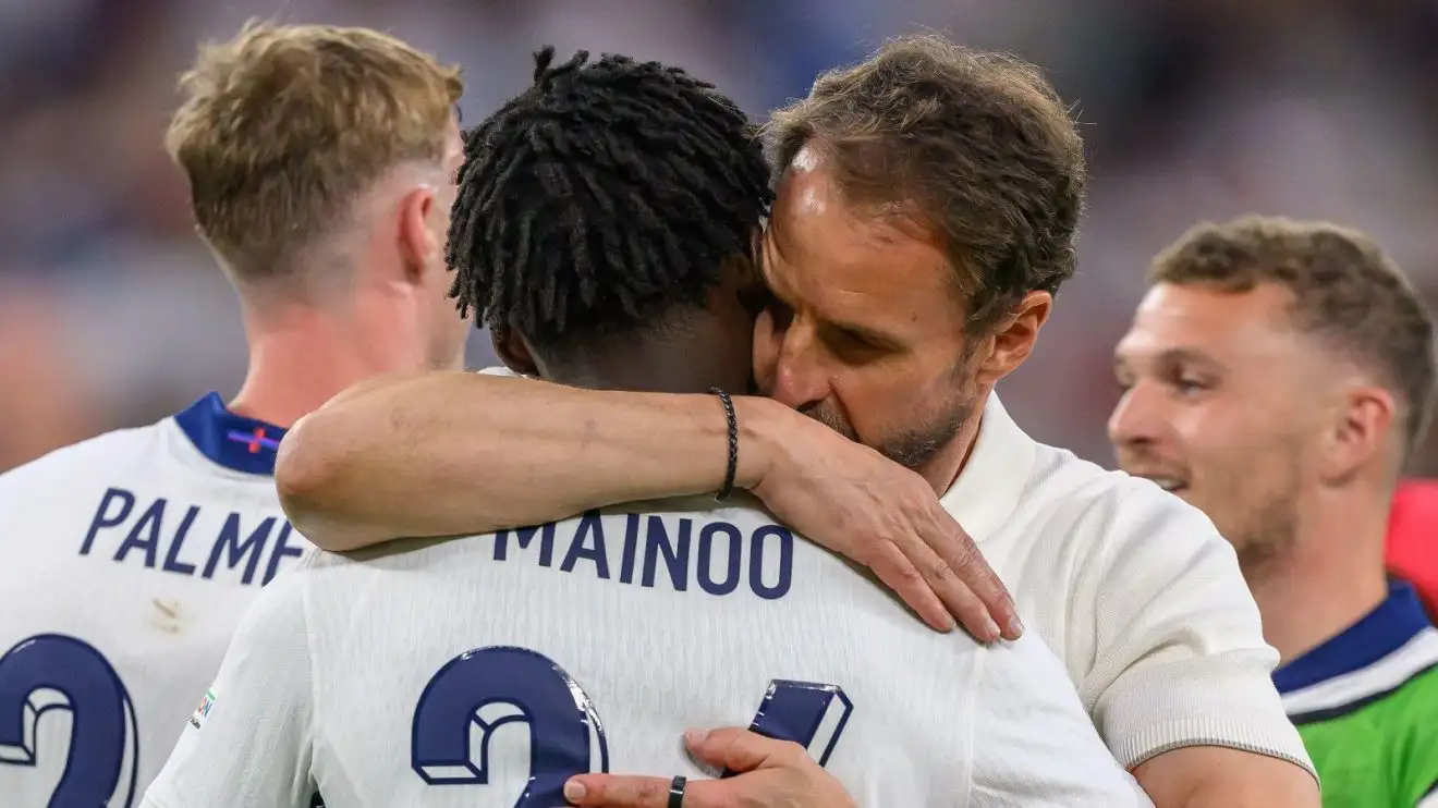 England drop Mainoo without explanation with Trent Alexander-Arnold recalled...at left wing-back 1 Kobbie Mainoo is filched on by England employer Gareth Southgate