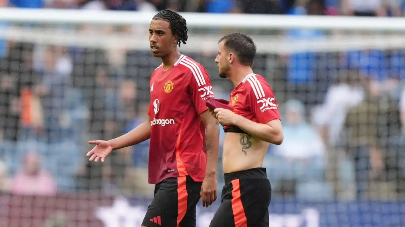Busy Man Utd hit new low, snub the PFA and flaunt their injuries while 'forgotten man' is actually forgotten - Football365 1 Leny Yoro and Mason Install for Individual Utd