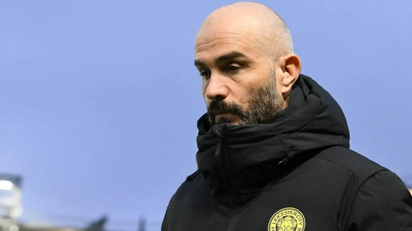 Chelsea to sack Maresca when 'dead last' in Premier League after 10 games 1 Brand-new Chelsea head consultant Enzo Maresca aesthetics dejected after a match