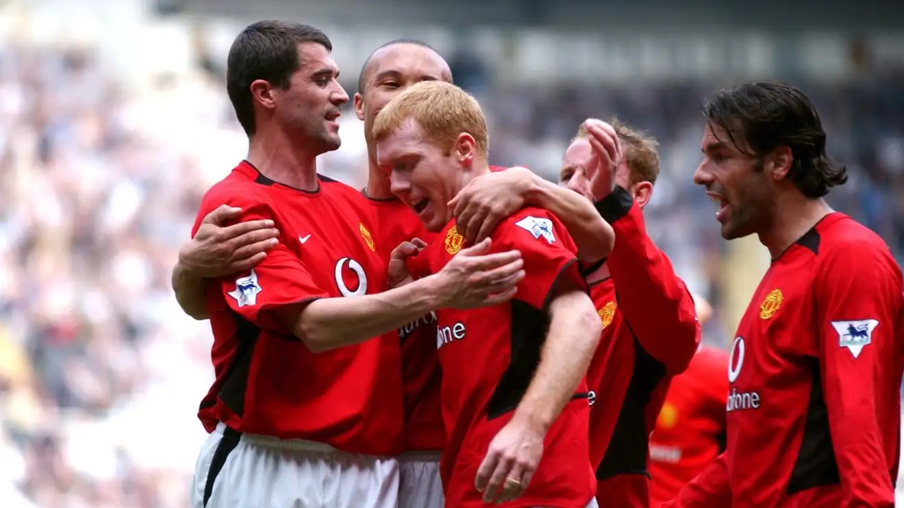 Paul Scholes and Roy Keane for Male Utd