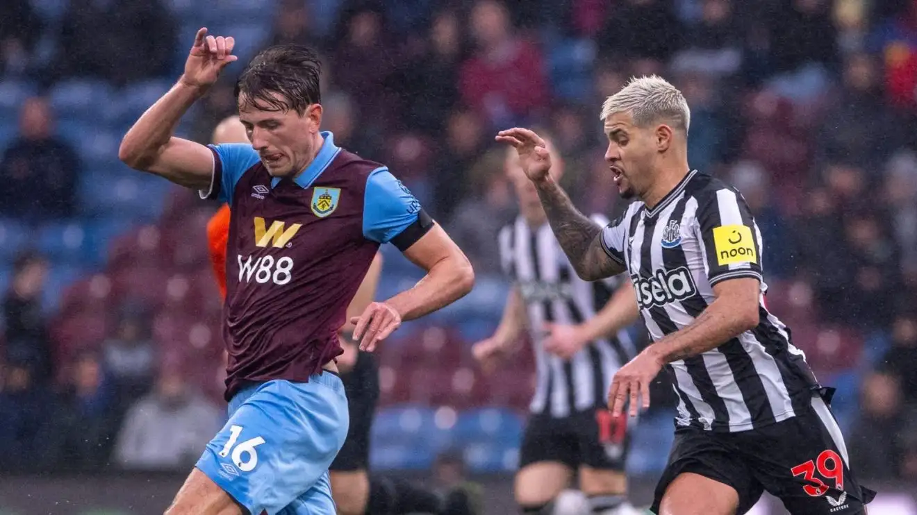 Man Utd transfer: 'Baulking' Ratcliffe plots 'major U-turn' as cost of 'surprise' signing is revealed 1 Guy Utd send Sander Berge