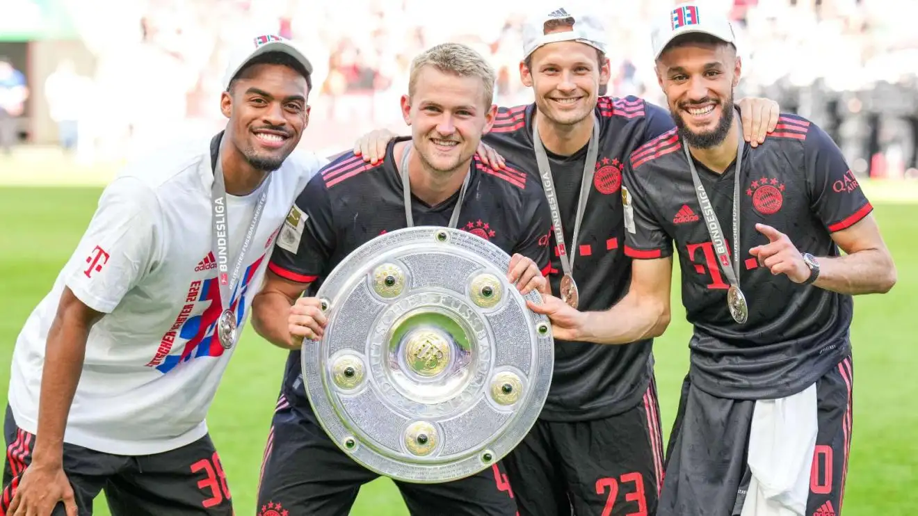 Matthijs de Ligt as well as Noussair Mazraoui rejoice winning the Bundesliga title through Bayern Munich