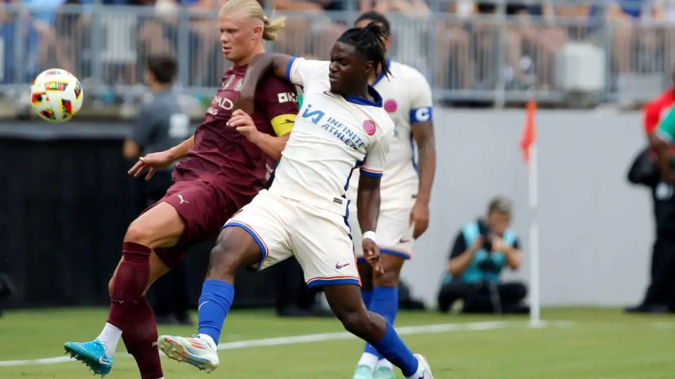 Chelsea: Walcott 'worried' £53m man 'won't get a chance' after Liverpool snub 'stagnated' career 1 Chelsea midfielder Romeo Lavia contends for the spheric via Erling Haaland