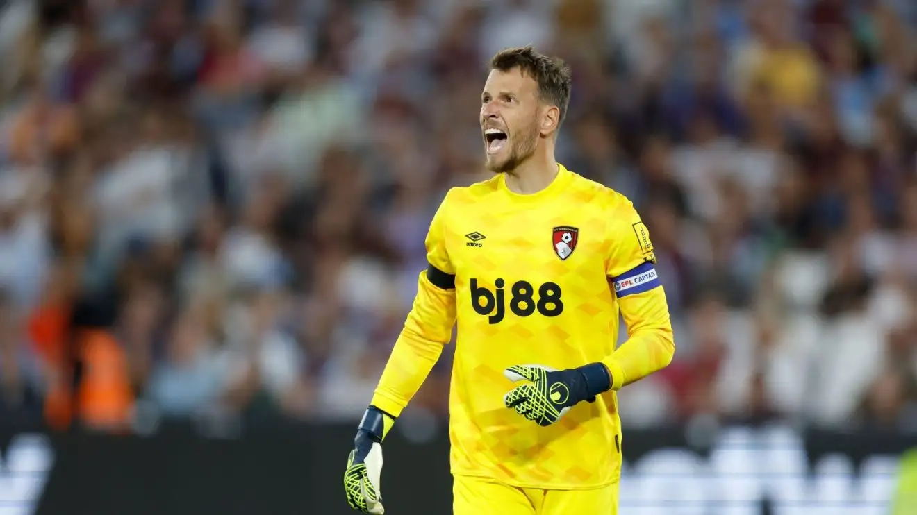 Arsenal 'agree loan deal' for PL star with medical booked after Espanyol talks 'hit an impasse' 1 Toolbox send target Neto