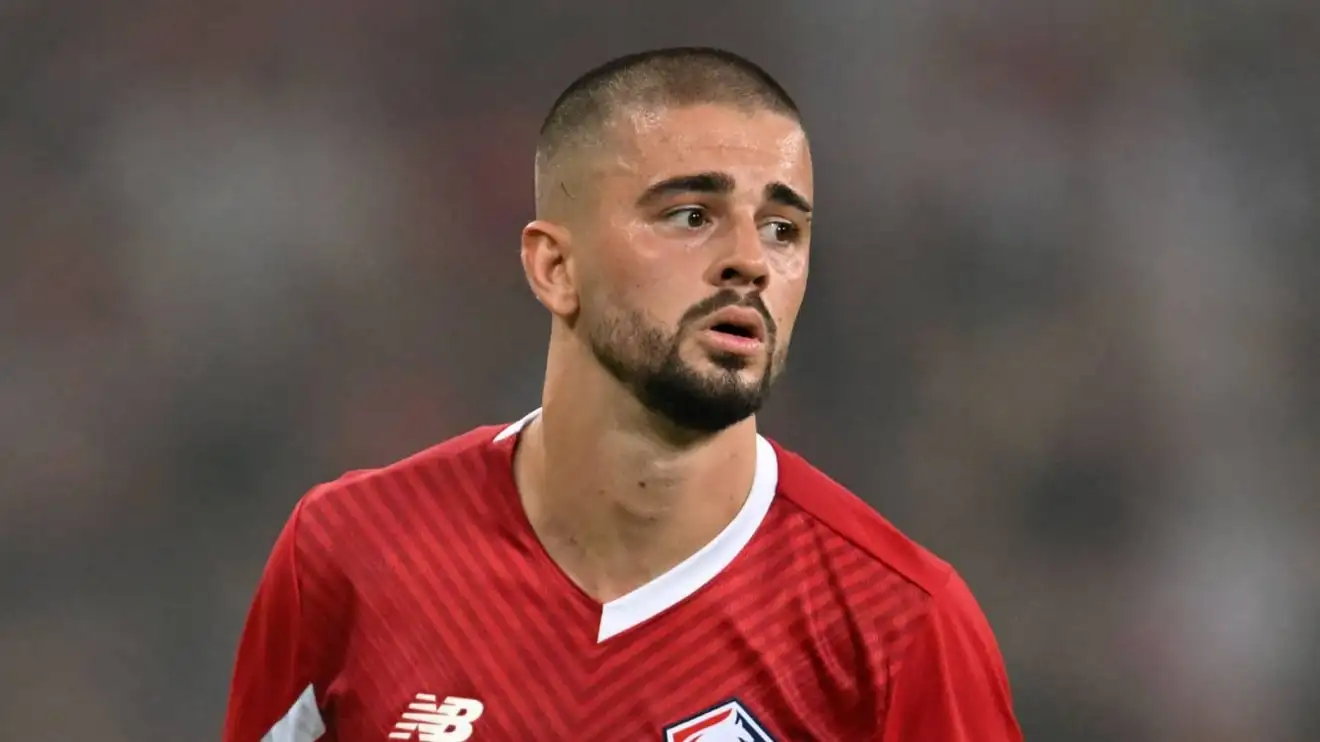 Man Utd, Fulham fail in pursuit of Ligue 1 attacker, as club will 'not let go' after 'substantial offer' claim 1 Edon Zhegrova, Lille, August 2023