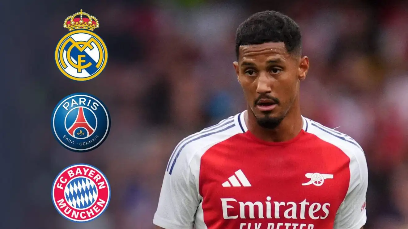 Hậu vệ William Saliba của Arsenal với huy hiệu Real Madrid, PSG và Bayern Munich