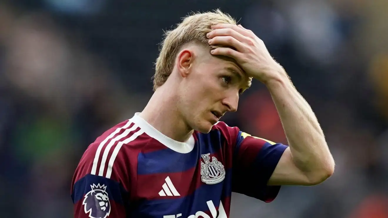 'Awesome' Newcastle star tipped to become 'one of the best in the world soon' 1 Newcastle winger Anthony Gordon