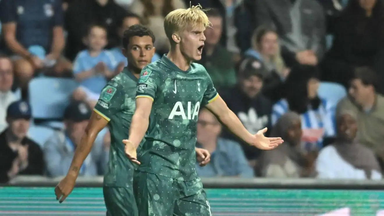 Lucas Bergvall của Tottenham