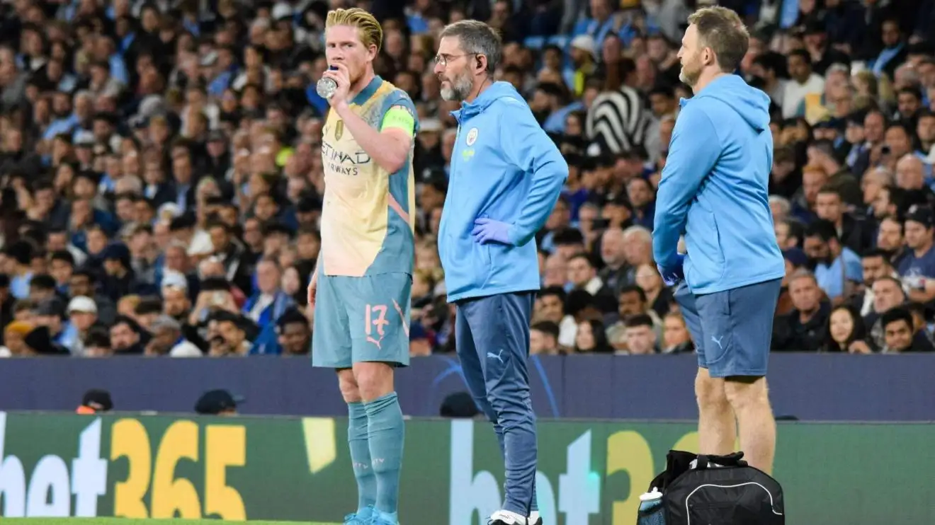 Man City star to 'miss' Arsenal clash through injury in 'major blow' for Pep Guardiola 1 Guy Metropolis captain Kevin De Bruyne after recovering treatment for an injury