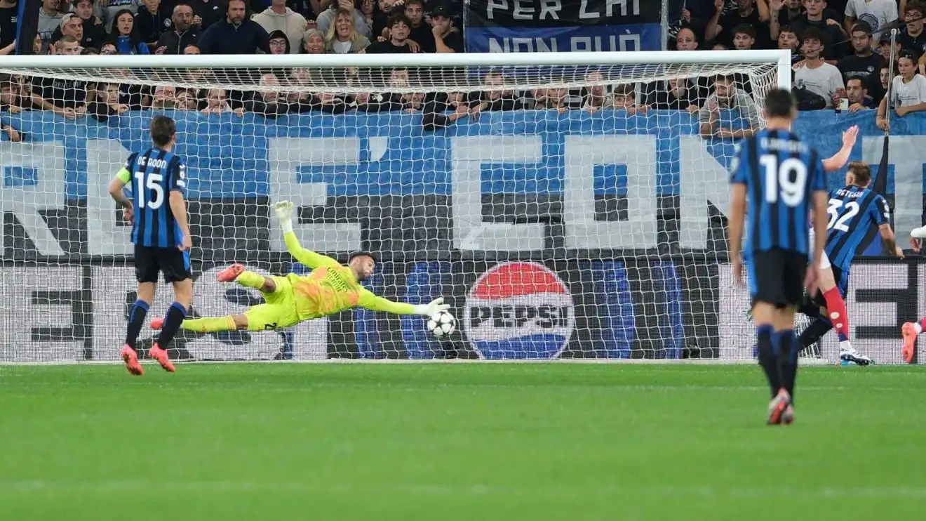 Collection goalkeeper David Raya makes an preposterous save to refute Marco Retegui