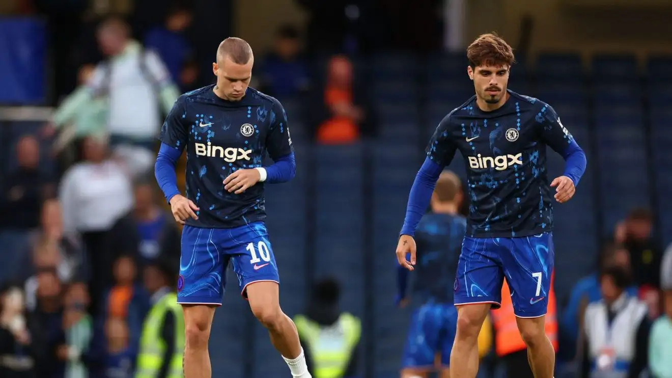 Chelsea duo Pedro Neto and Mykhaylo Mudryk