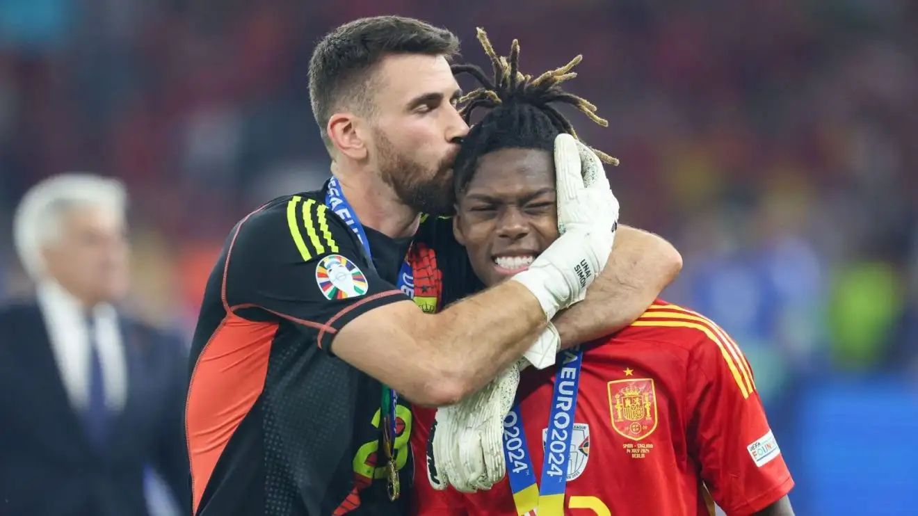 Man Utd transfer: Ratcliffe's 'main goal' to 'pack his bags' and replace Ten Hag 'mistake' with 'firm offer' 1 Male Utd transfer Simon Williams