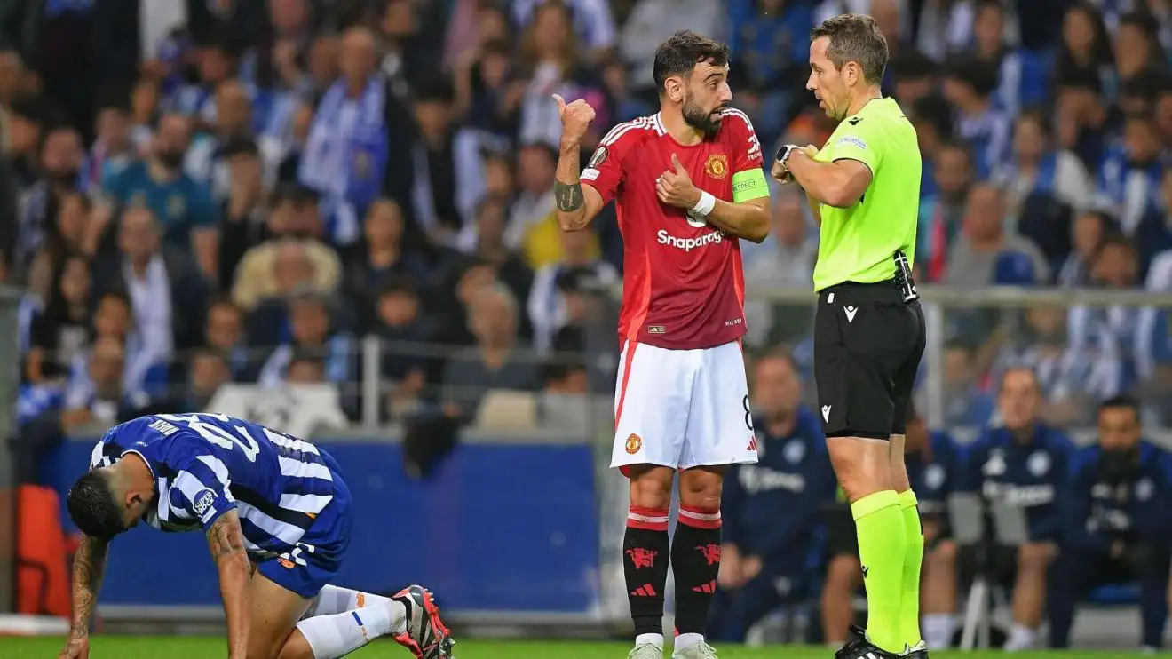 Porto 3-3 Man Utd: Maguire rescues draw, Bruno sent off again, but Ten Hag sack talk rumbles on 1 Man Utd's Bruno Fernandes