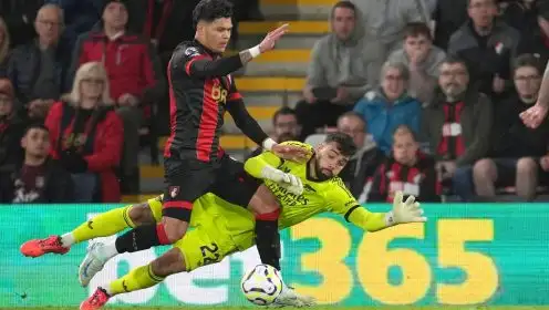 Arsenal have shaky pair in worst Premier League XI of the weekend
