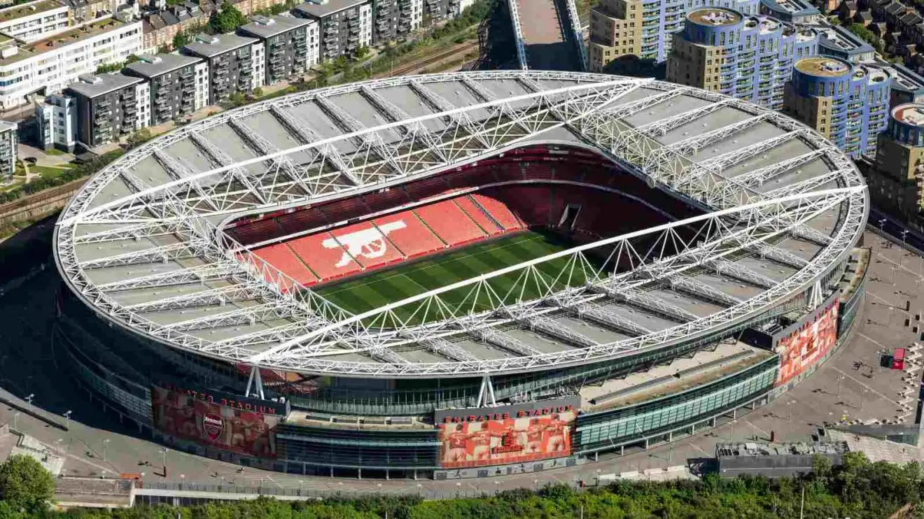 Arsenal want to 'compete with Spurs' as Gunners 'explore Emirates expansion' 1 Emirates Arena, Arsenal FC