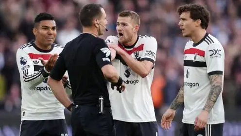 Man Utd player finds place in worst XI of the weekend alongside full debut nightmare